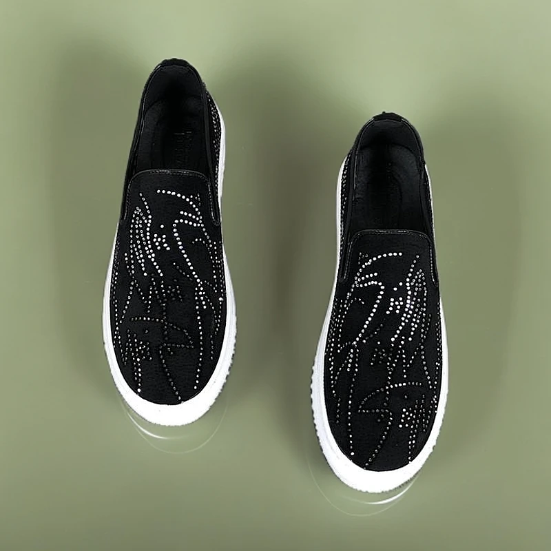 男鞋2025年夏季新款英伦休闲时尚厚度水钻小怪兽百搭鞋一脚蹬懒人