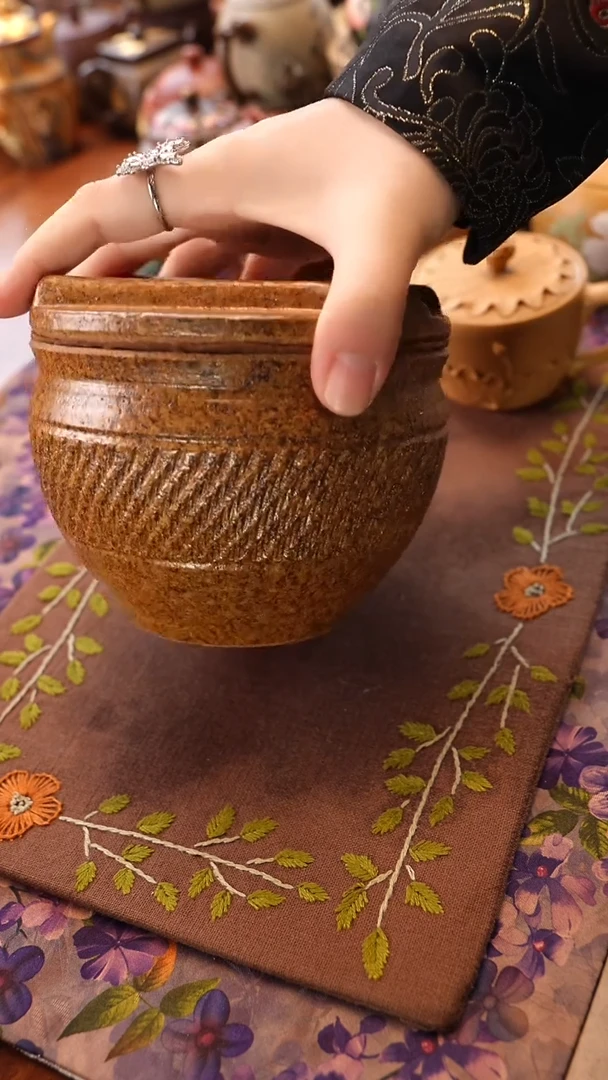 茶壶紫砂黄段柴烧茶罐 大的