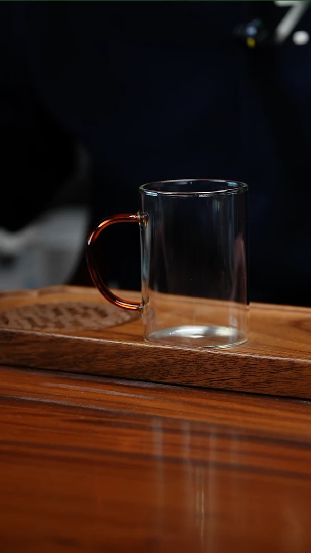 【闪购商品】个人绿茶杯唬迫色300毫升