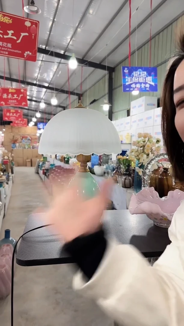 【闪购商品】藤优品花器K-早8