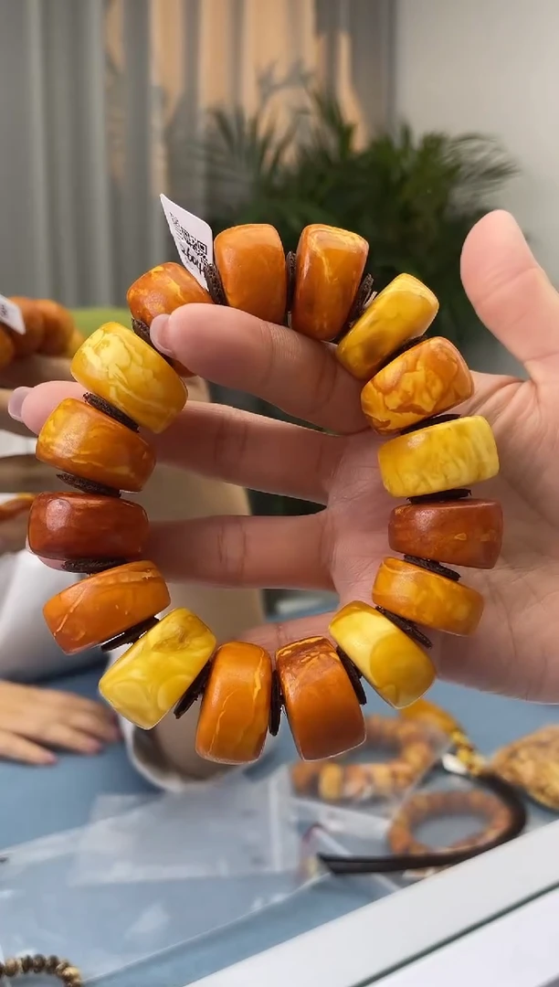 【闪购商品】蜜蜡珠宝奇石未镶嵌假一罚十，发一件096.