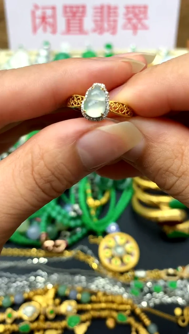 18K金镶嵌戒指翡翠122-中国好珍宝