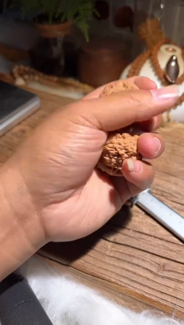 【闪购商品】文玩核桃吊坠全品四方尊/恩典食品