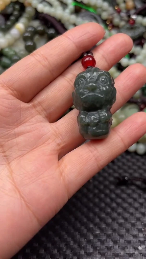 【闪购商品】和田玉颈饰未镶嵌.