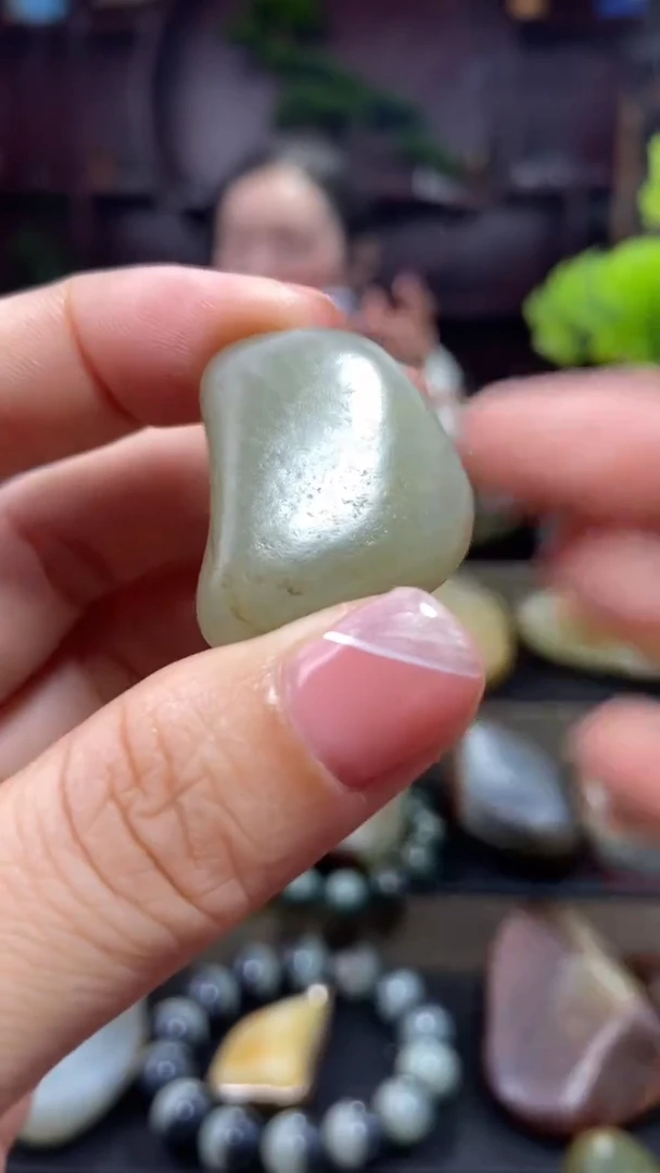 和田玉未镶嵌挂件和田玉吊坠挂件精美