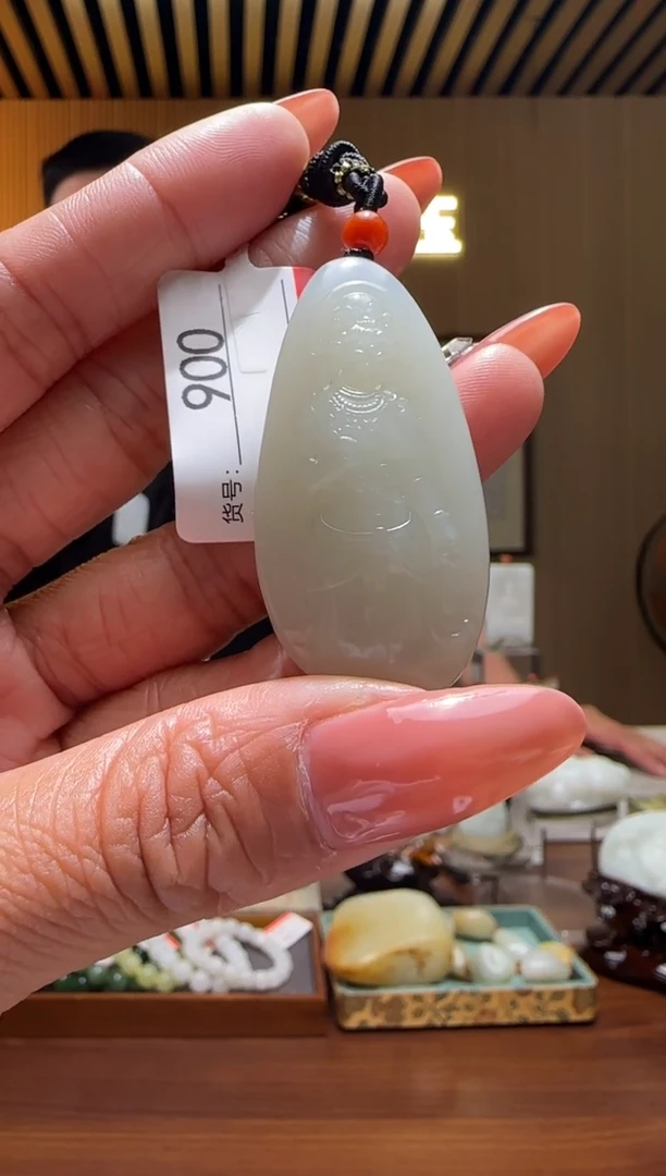 颈饰未镶嵌和田玉0