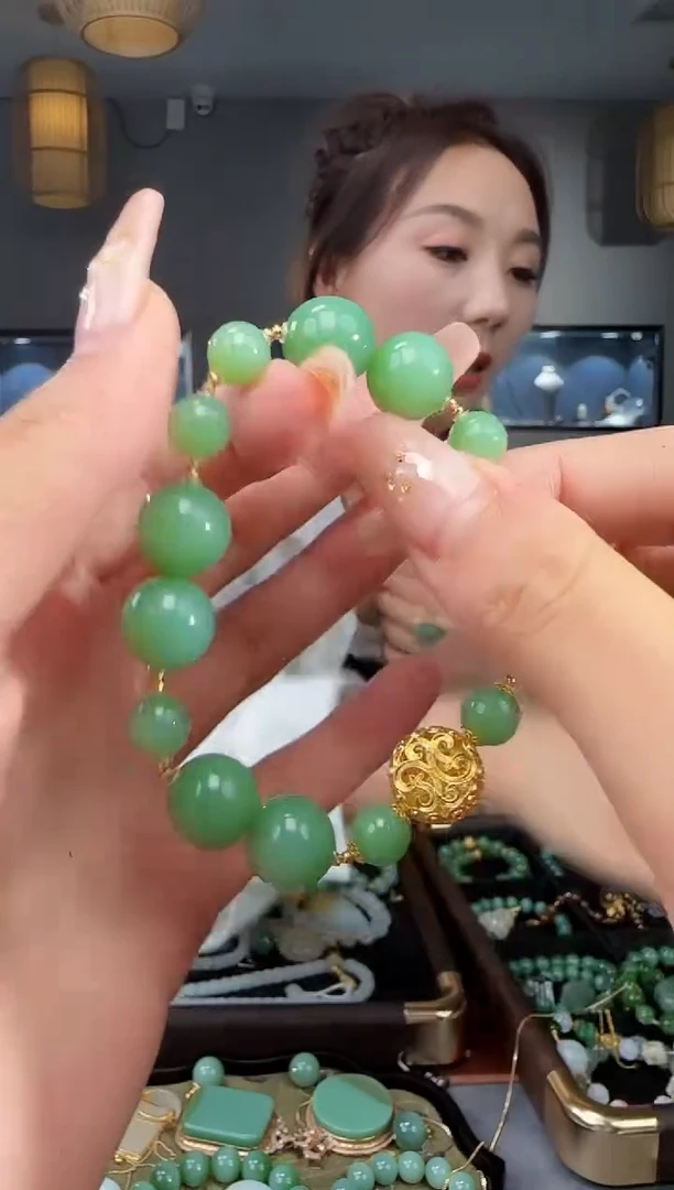 手链未镶嵌和田玉1