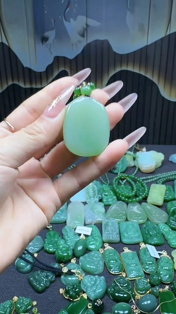 【闪购商品】和田玉挂件未镶嵌1