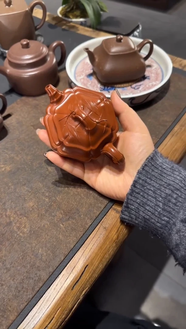 【闪购商品】紫砂茶壶六方海棠双线竹鼓