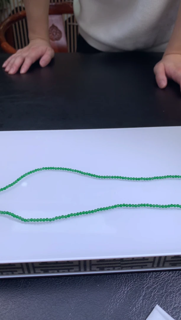 未镶嵌定制翡翠浮**杳翡翠