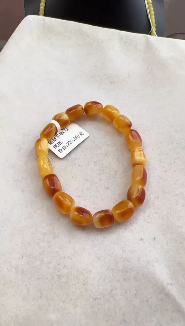 【闪购商品】琥珀裸石未镶嵌10207242-手串