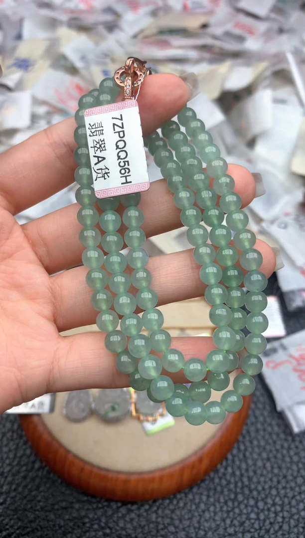 未镶嵌挂件翡翠—