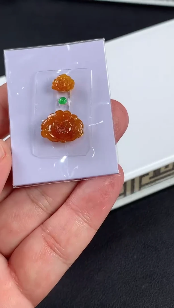 未镶嵌定制翡翠静****6翡翠