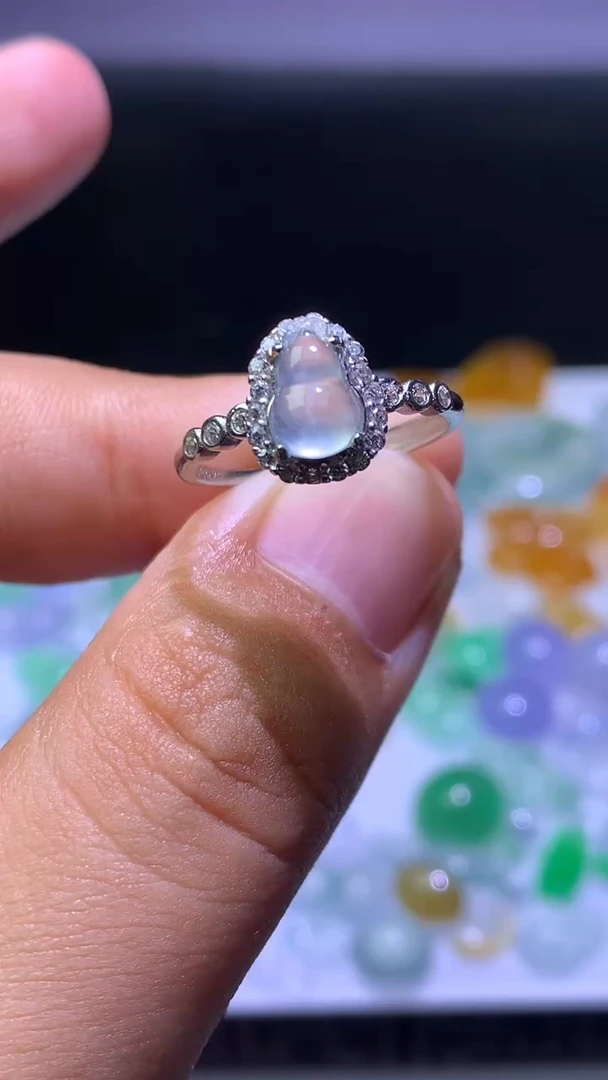 颈饰未镶嵌翡翠净货