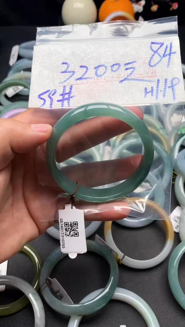 【闪购商品】定制翡翠未镶嵌毛货需精细抛光+多样性发货拍一发一