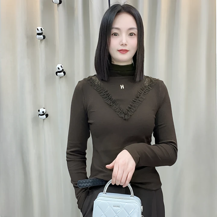 《好兮好》秋冬新款啤酒领设计感时尚半高领百搭长袖上衣25819