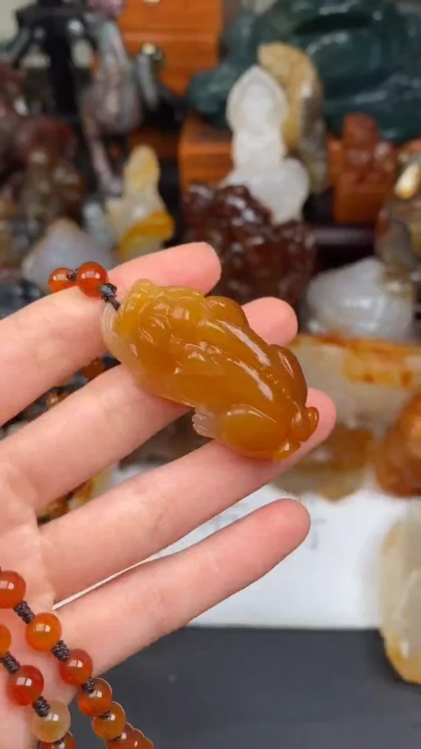 玛瑙/玉髓颈饰未镶嵌AA