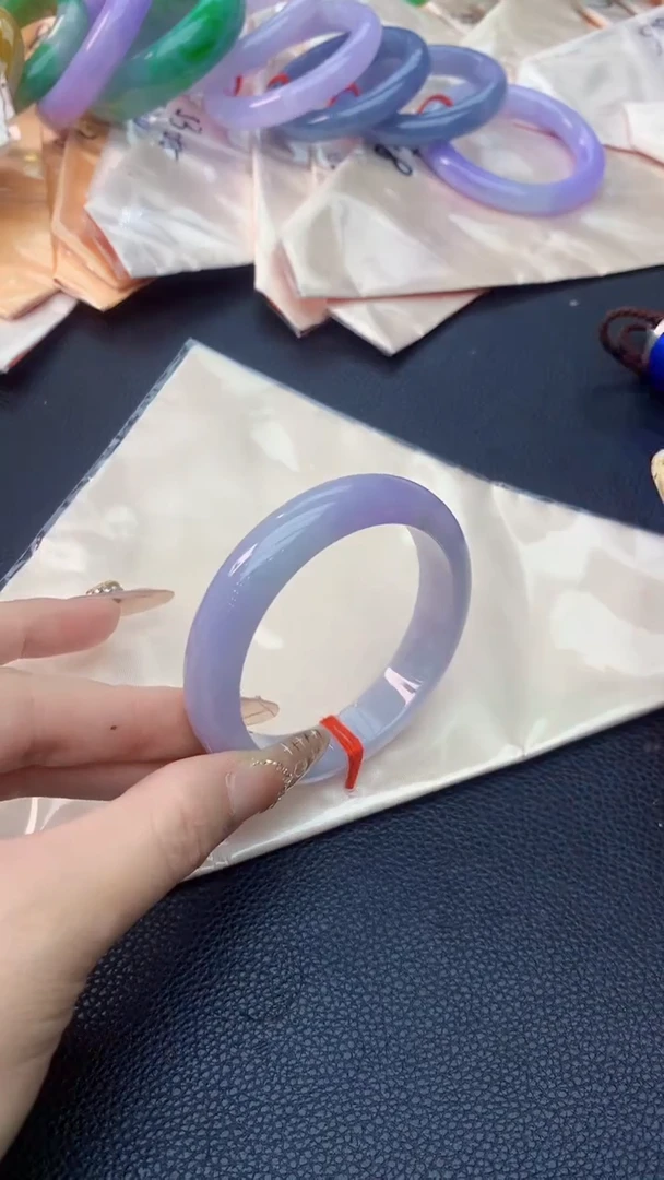 未镶嵌手镯翡翠0215181924