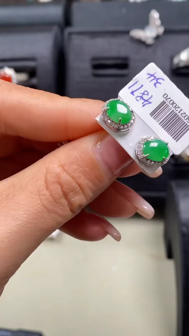 【闪购商品】翡翠戒指银S925镶嵌9333