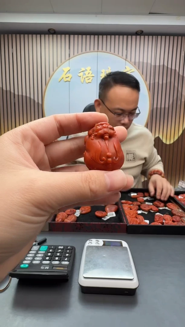 未镶嵌雕刻南红玛瑙170ZB1331产品一个