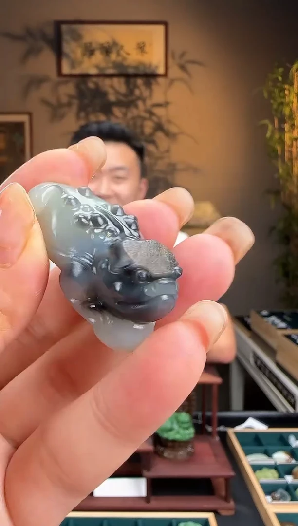 未镶嵌和田玉挂件吊坠k4