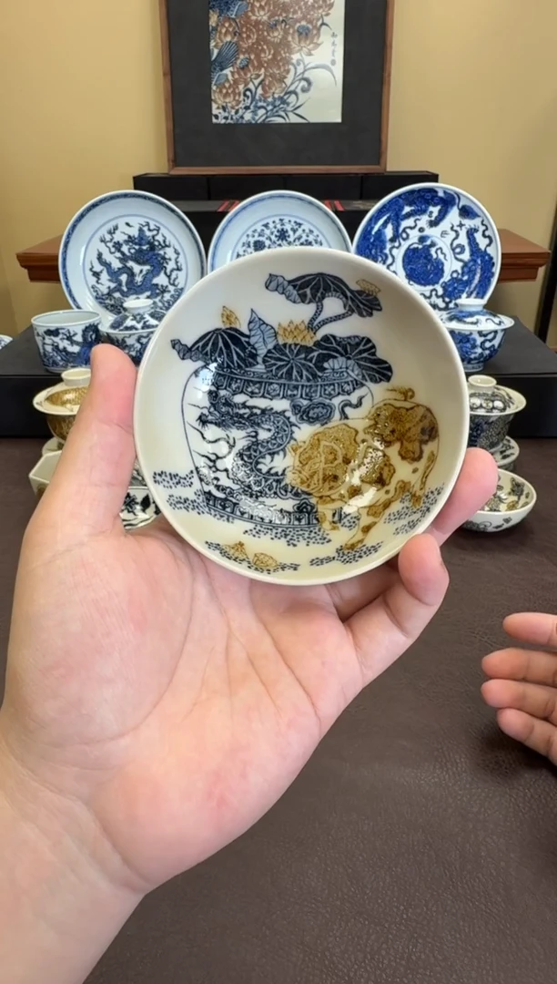 二号釉猪猪蹭龙缸普洱杯
