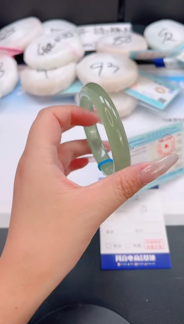未镶嵌手链石英质玉31T70-56