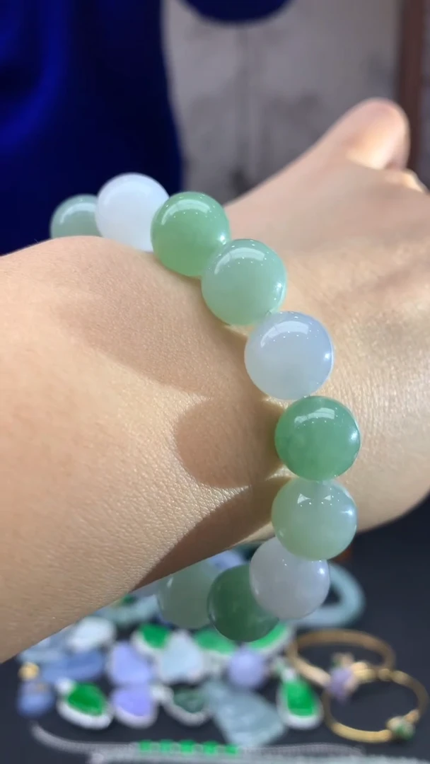 【闪购商品】翡翠手串18K金镶嵌30-天然翡翠