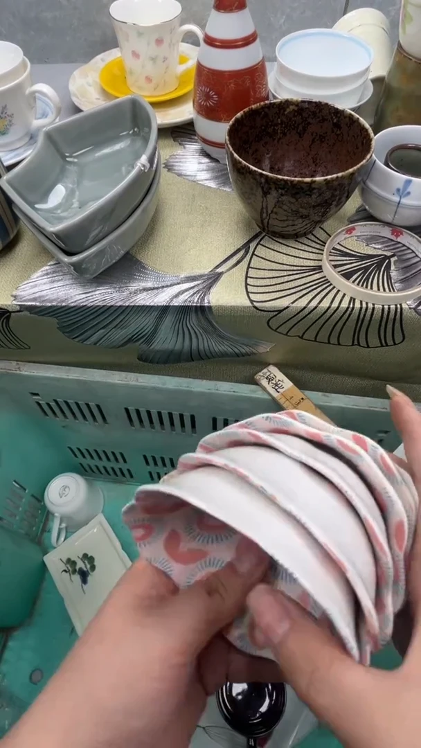 胡***团032回流瓷器，默认微瑕