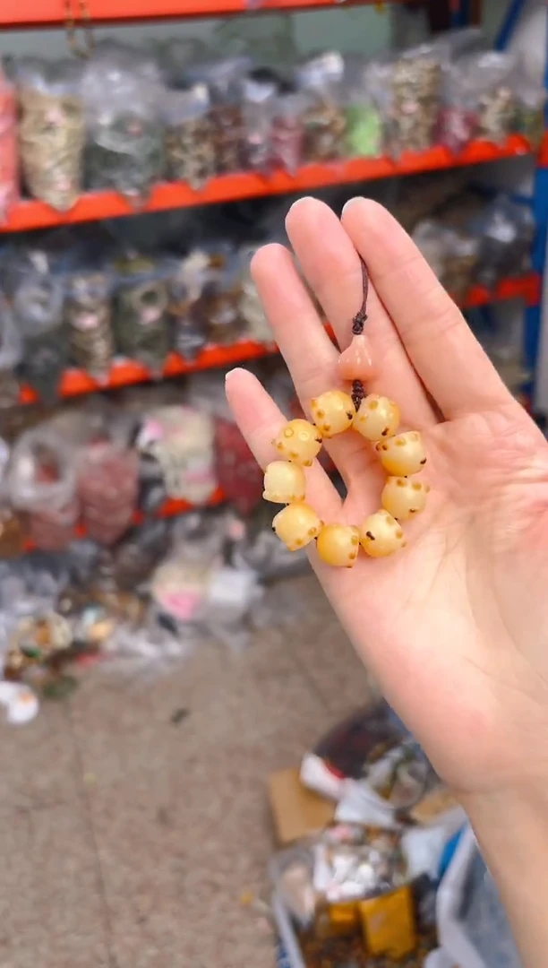 吊坠菩提根/象牙果小章鱼手机挂件