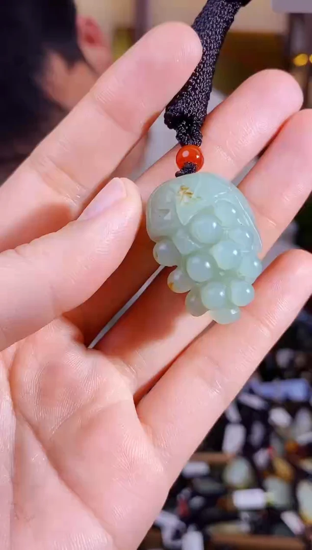 【闪购商品】和田玉颈饰未镶嵌1