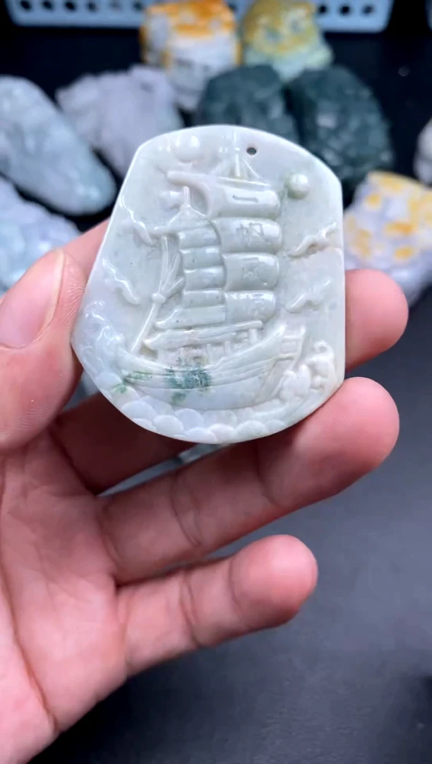 吊坠(不含链)未镶嵌翡翠1