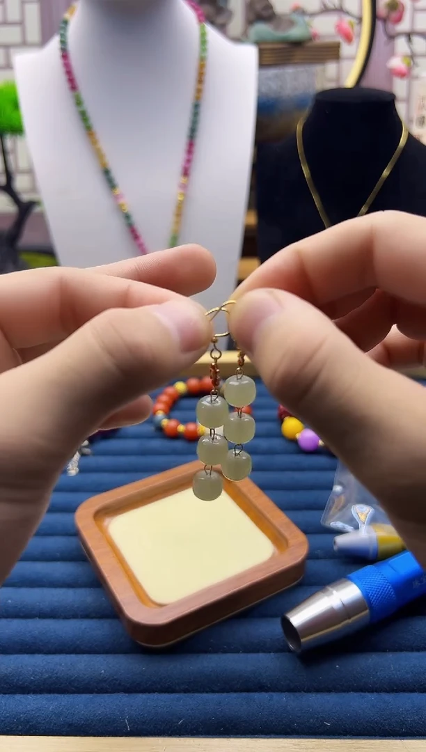 【闪购商品】和田玉耳饰14K金镶嵌E74