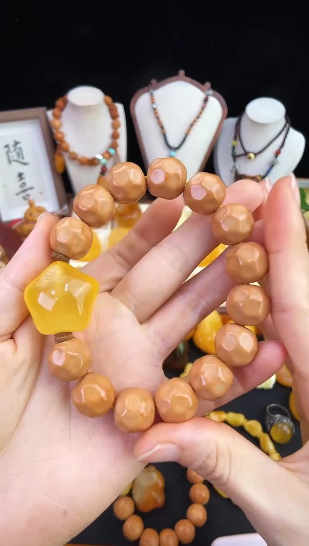 琥珀未镶嵌珠宝奇石柒月