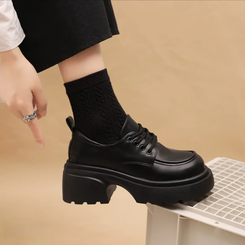 小皮鞋2025新款秋季女鞋厚底高跟英伦风黑色系带百搭乐福jk鞋子女