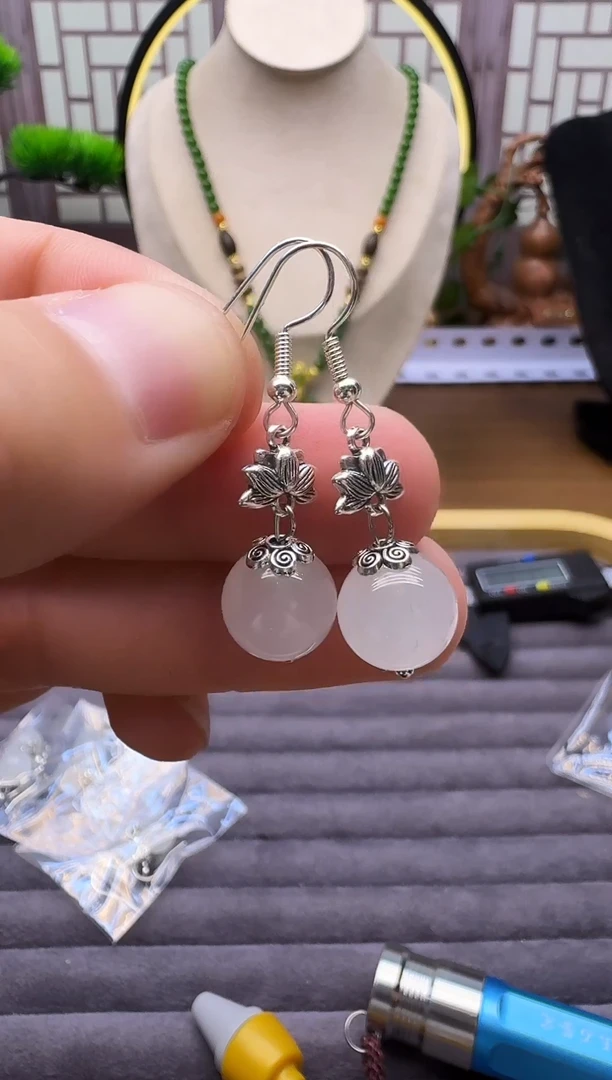 银S925镶嵌和田玉耳饰E128