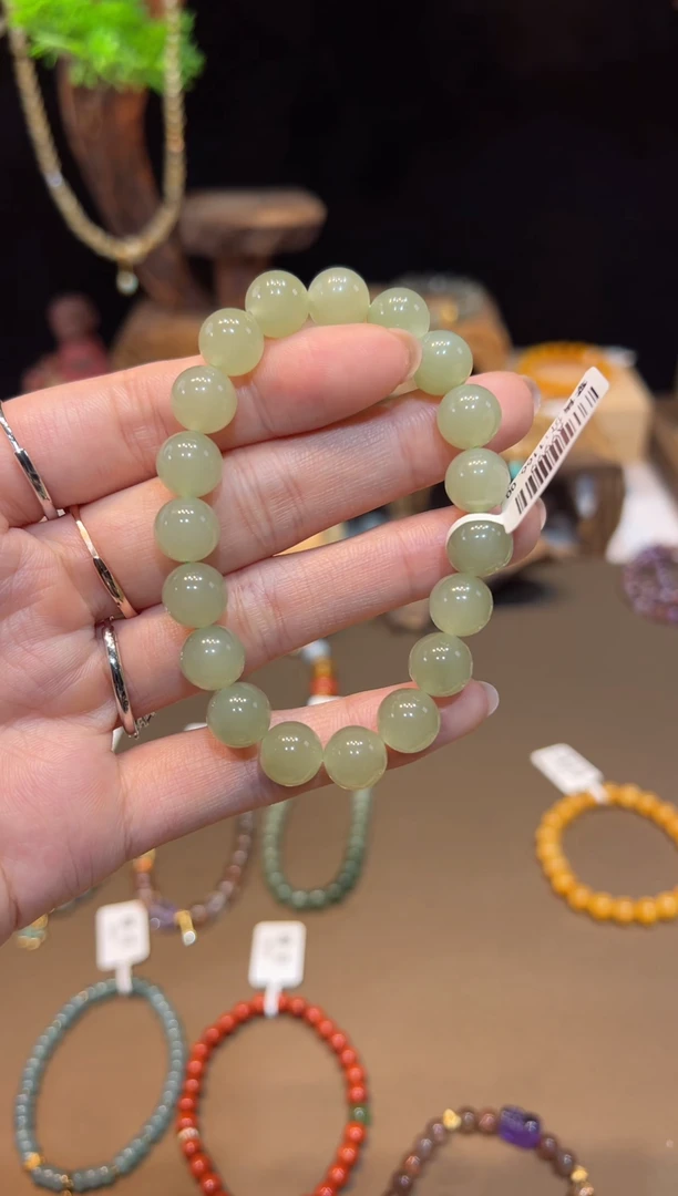 手饰和田玉未镶嵌手饰@@A9999