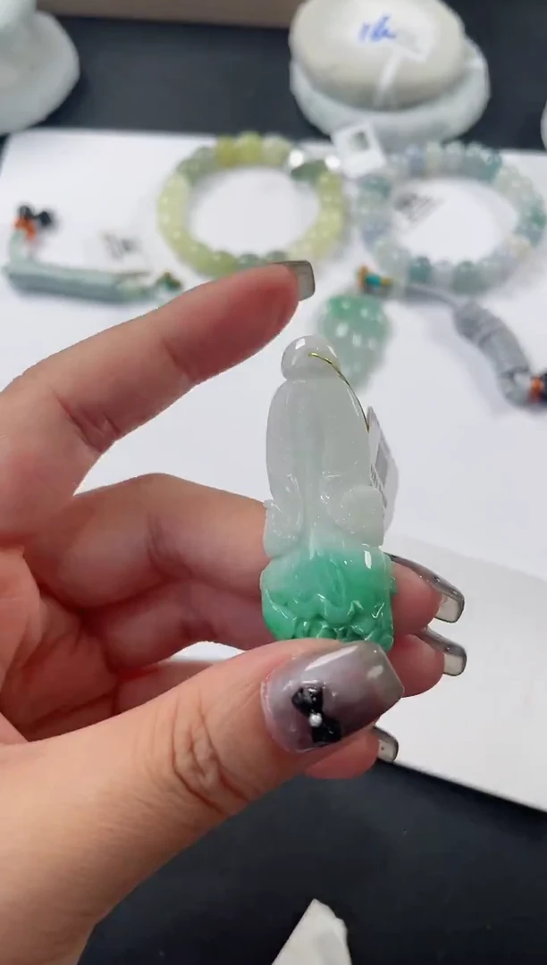 未镶嵌戒指翡翠基地发货H1885