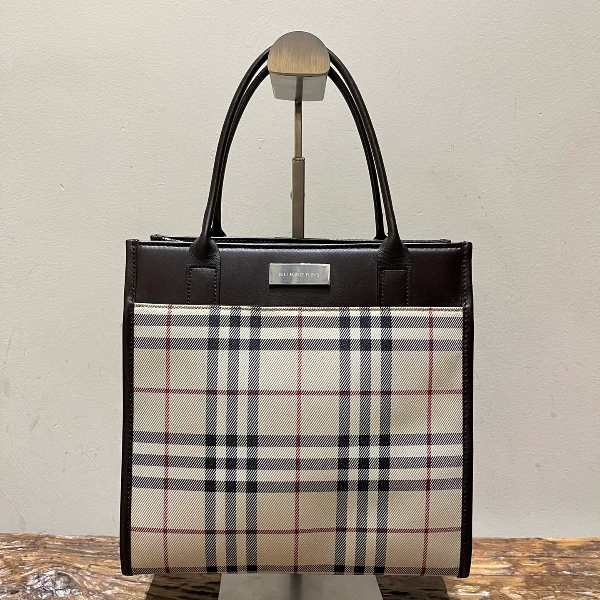 95新 BURBERRY/博柏利 小号琴谱手拎包