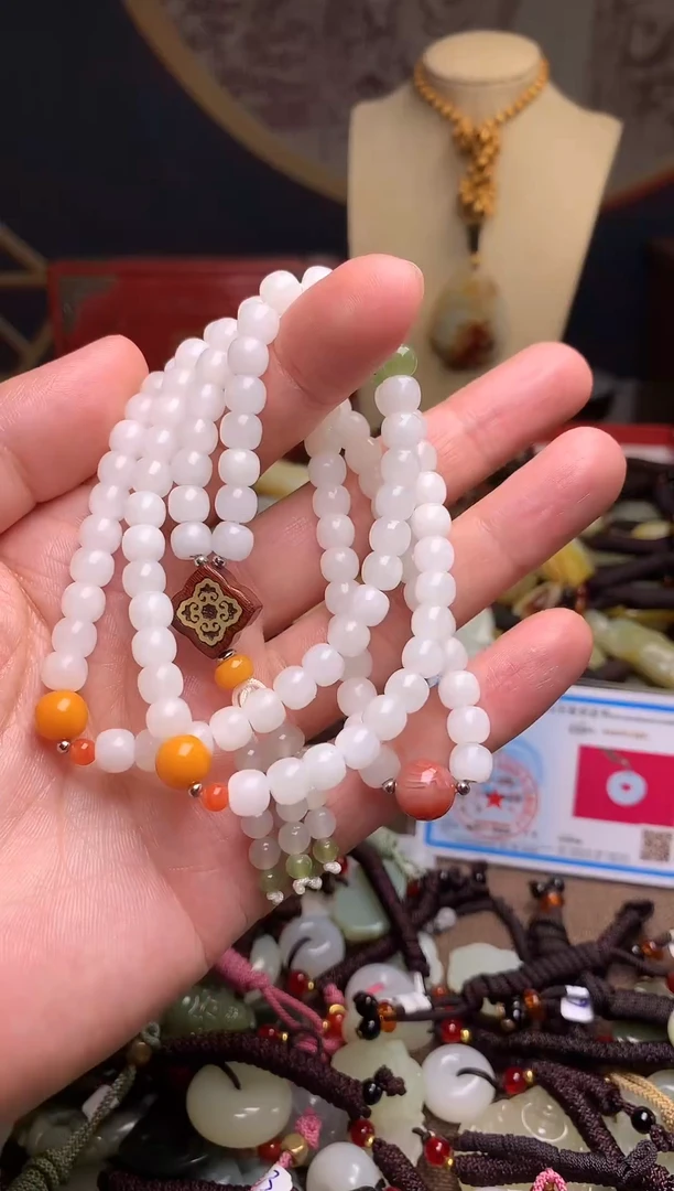 颈饰未镶嵌和田玉新疆料青海料清水和田玉吊坠