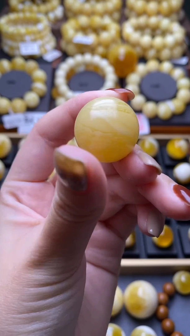 【闪购商品】琥珀裸石未镶嵌大小姐珠宝严选110