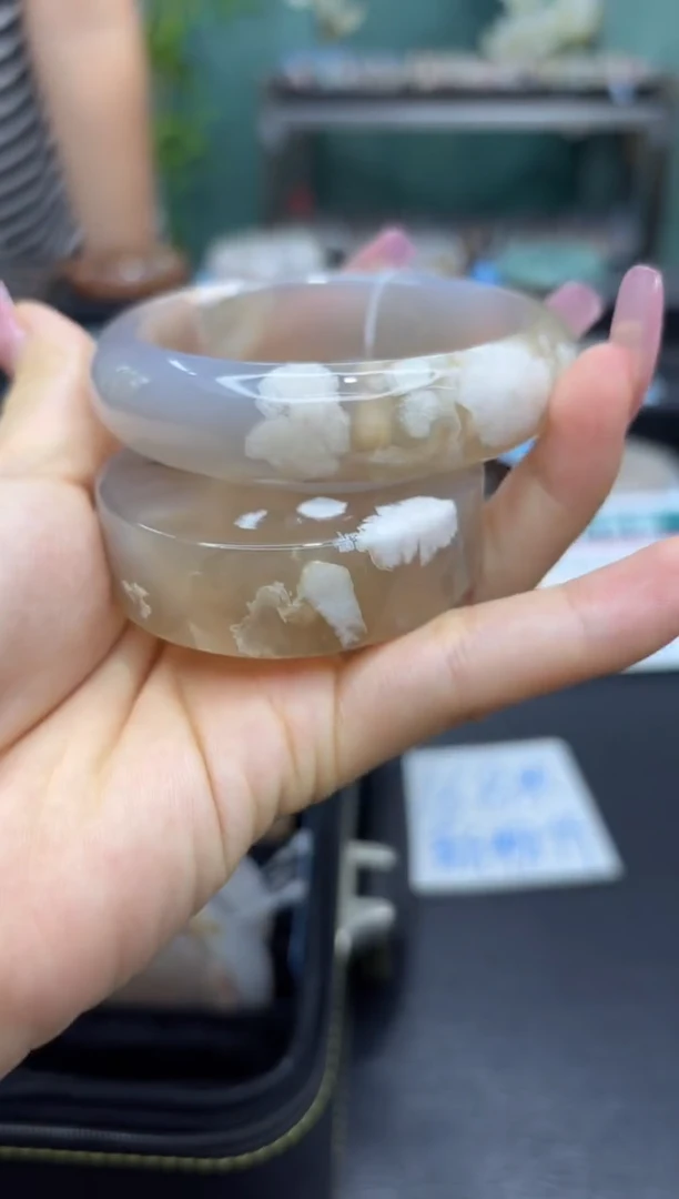 未镶嵌手镯石英质玉C3(60圈赠送镯心)