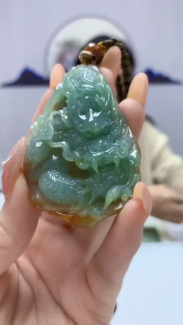 【闪购商品】定制翡翠未镶嵌0405DD-毛货挂件龙牌110