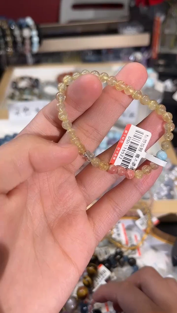 【闪购商品】水晶手链未镶嵌Q360手串