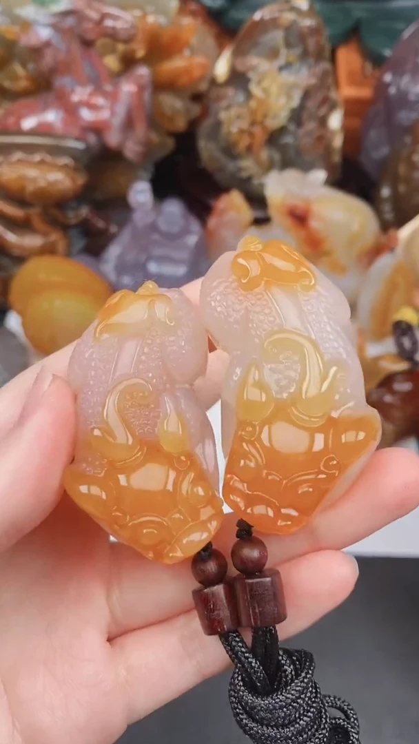 未镶嵌颈饰玛瑙/玉髓AA