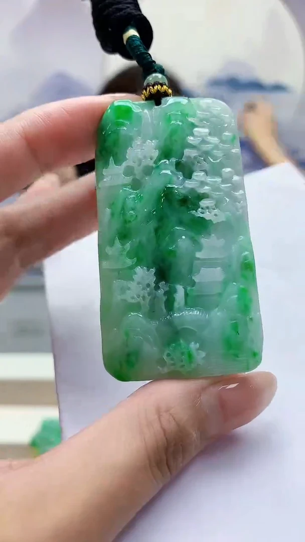 未镶嵌定制翡翠4829MM-毛货挂件130