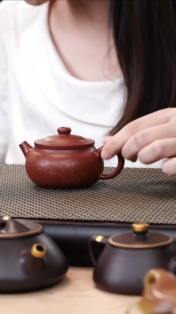 茶壶紫砂朱泥超精工刻绘逍遥圆鼓汉瓦130cc