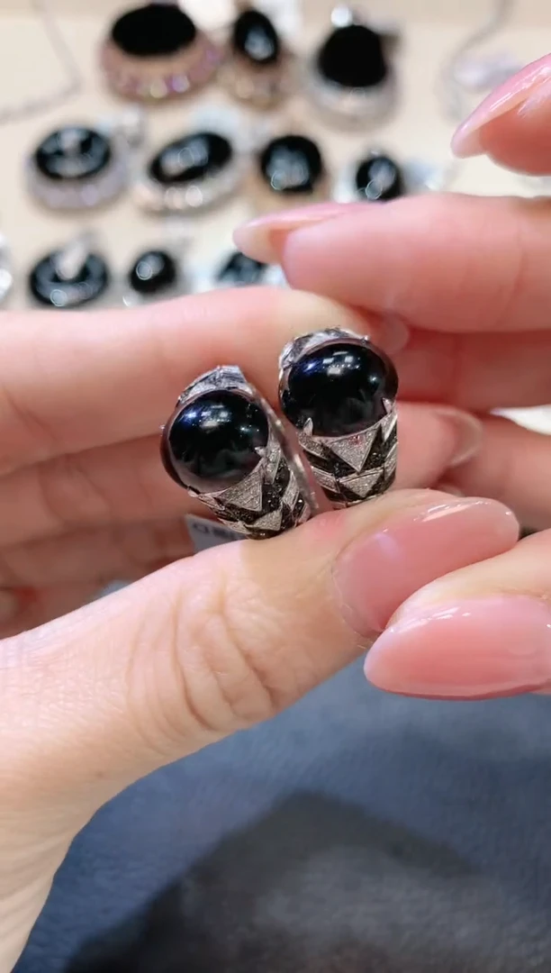 【闪购商品】翡翠戒指18K金镶嵌D59 多样性发货一件