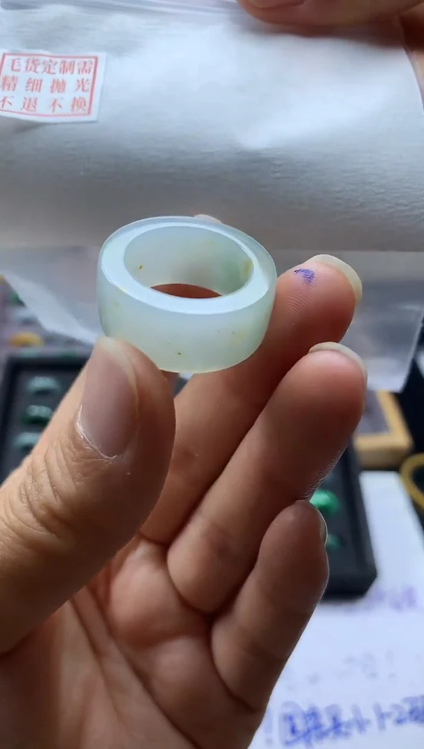 未镶嵌定制翡翠毛货需精细抛光戒圈15#