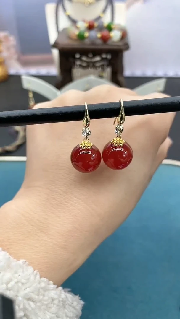 【闪购商品】南红玛瑙耳饰银S925镶嵌14mm南红高跟耳钩